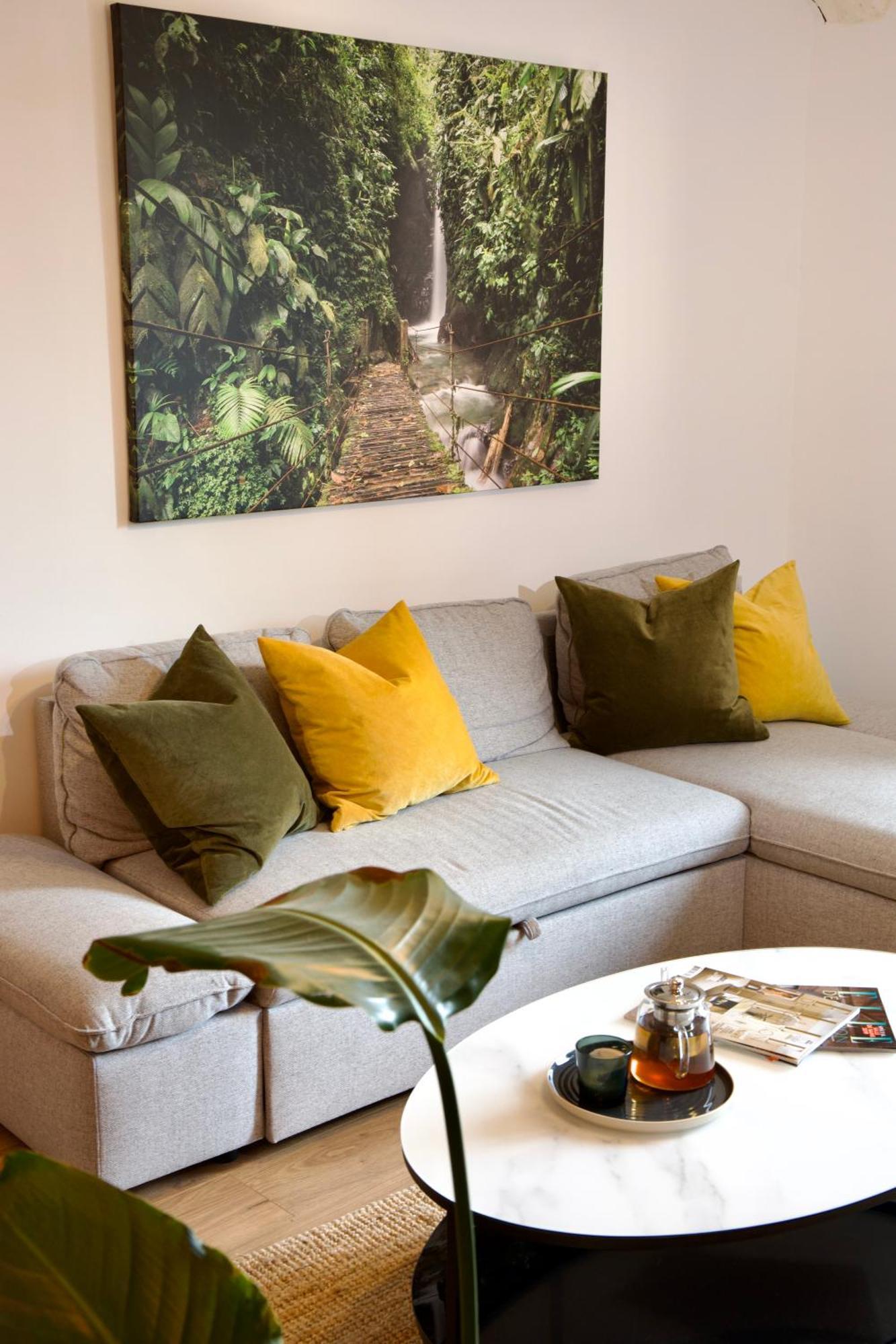 La Jungle D'Uzes Apartment Bagian luar foto
